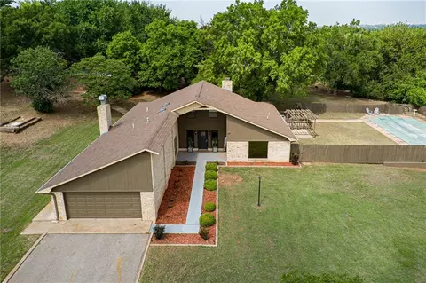 10294 N 2422 Cir, Weatherford, OK 73096