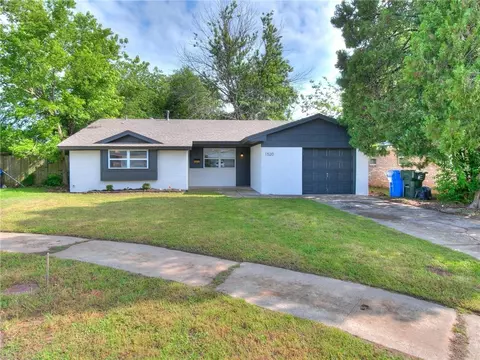 1520 Sunrise Cir, Norman, OK 73071