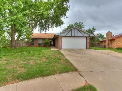 2644 Smalley Cir, Norman, OK 73071