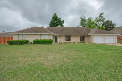 4932 NW 31st Ter, Oklahoma City, OK 73122