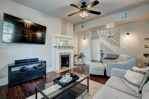 405 E Springer Ave, Guthrie, OK 73044 photo 8