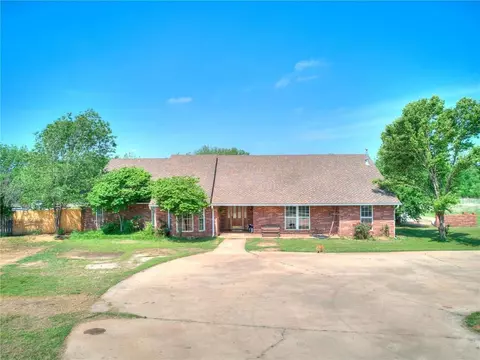 3355 N 77 Hwy, Guthrie, OK 73044