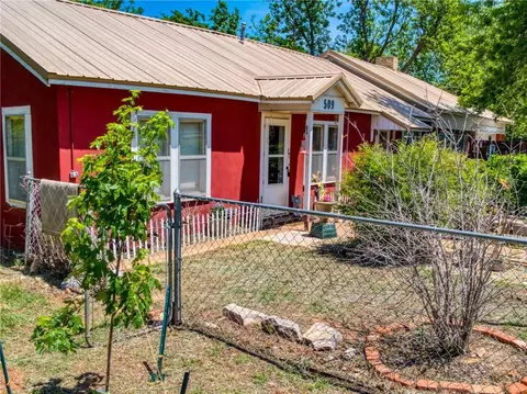509 E Anderson, Apache, OK 73006