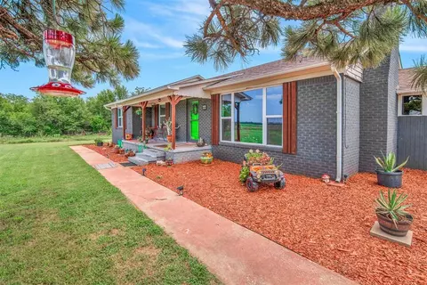 969 County Road 1435, Ninnekah, OK 73067