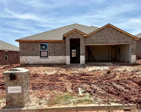12516 Bending Brook Dr, Piedmont, OK 73078
