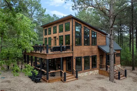 200 Triton Trl, Broken Bow, OK 74728