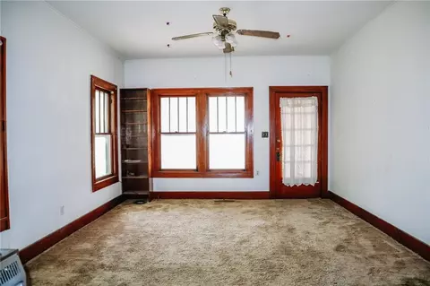 407 SW 4th St, Tuttle, OK 73089 photo 8