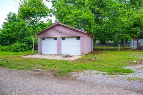 407 SW 4th St, Tuttle, OK 73089 photo 7