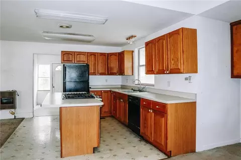 407 SW 4th St, Tuttle, OK 73089 photo 14