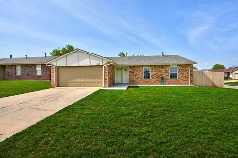 1001 SW 101st St, Oklahoma City, OK 73139