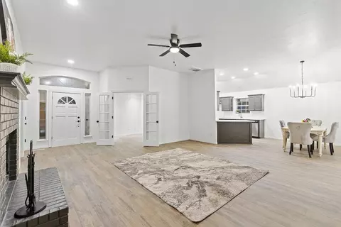 1300 Steven Dr, Piedmont, OK 73078