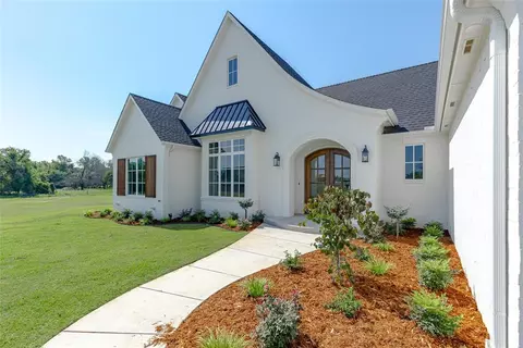 3106 Red Ridge Dr, Blanchard, OK 73010