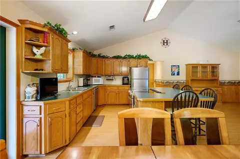 2475 Belpine Loop, Broken Bow, OK 74728 photo 17