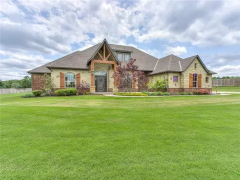 16944 Fox Trot Ct, Choctaw, OK 73020