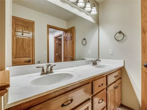 809 Cedarbrook Dr, Norman, OK 73072 photo 33