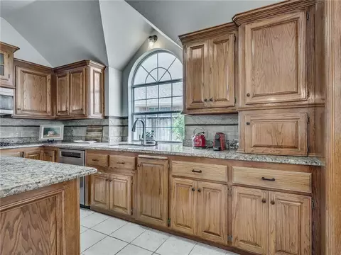 809 Cedarbrook Dr, Norman, OK 73072 photo 19
