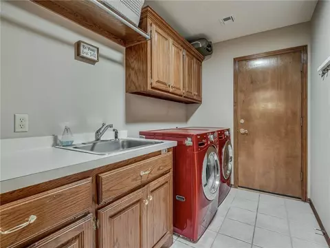 809 Cedarbrook Dr, Norman, OK 73072 photo 43
