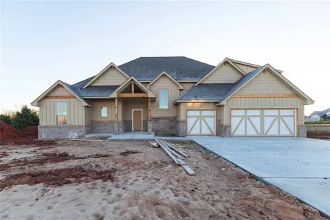 13816 Saltgrass Dr, Edmond, OK 73025