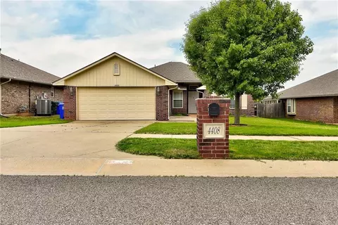 4408 Eagle Owl Dr, Norman, OK 73072