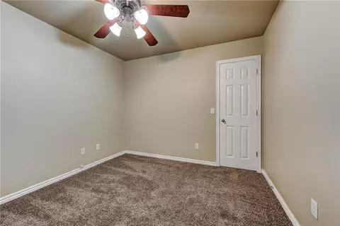 4408 Eagle Owl Dr, Norman, OK 73072 photo 36