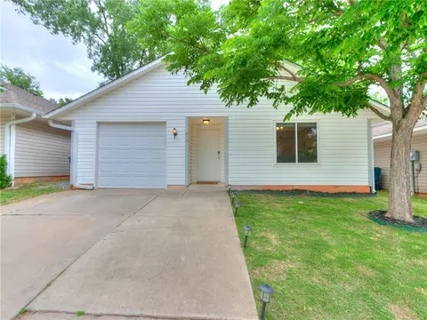 416 Belmont Cir, Edmond, OK 73034