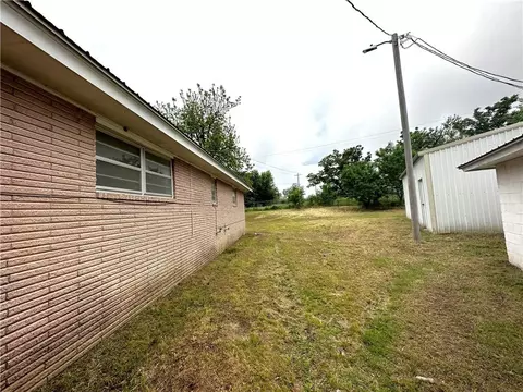 105 E Maple St, Tuttle, OK 73089 photo 27
