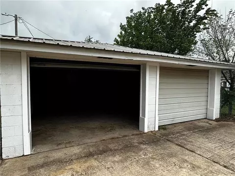 105 E Maple St, Tuttle, OK 73089 photo 22
