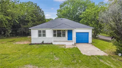 1110 N Draper Ave, Shawnee, OK 74801