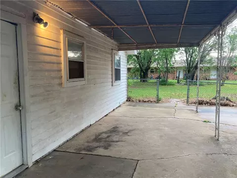 405 E Maple St, Noble, OK 73068 photo 16