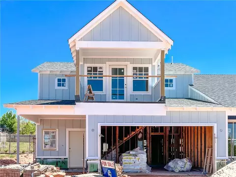 712 Harbor Town Dr, Edmond, OK 73034
