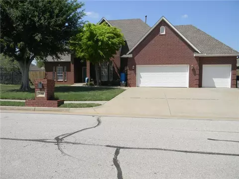 3005 SW 111th St, Oklahoma City, OK 73170