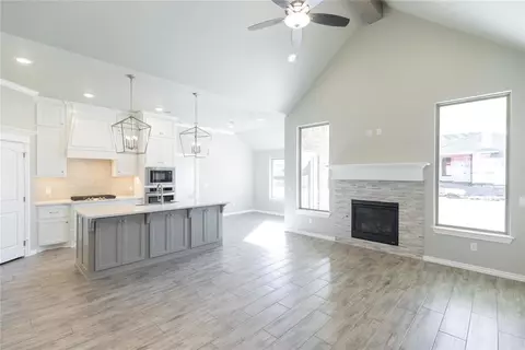 9308 NW 118th St, Yukon, OK 73099