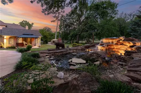 1100 W Lindsey St, Norman, OK 73069
