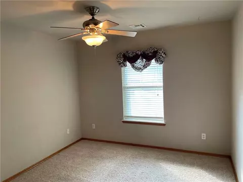 2648 SE 7th St, Moore, OK 73160 photo 17
