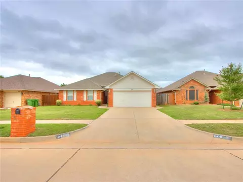 609 W Eastridge Dr, Yukon, OK 73099