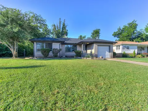 1702 Oxford Way, Oklahoma City, OK 73120