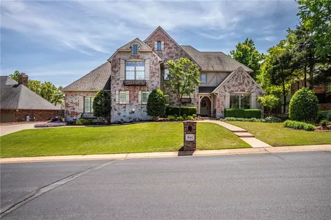 841 Crystal Creek Pl, Edmond, OK 73034