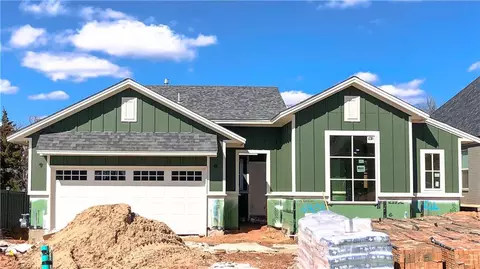 4301 NE 125th Ct, Edmond, OK 73013