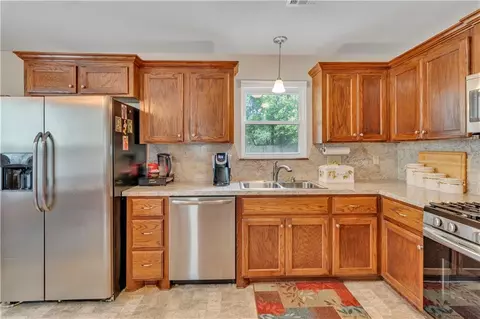 140 E Juniper Ln, Mustang, OK 73064 photo 6