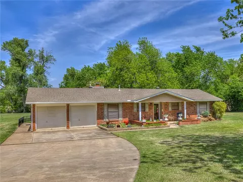 1704 N Lisa Ln, Newcastle, OK 73065