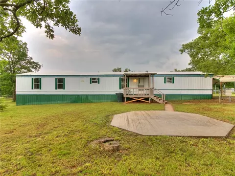 100 Summer Oaks Dr, Mcloud, OK 74851 photo 2