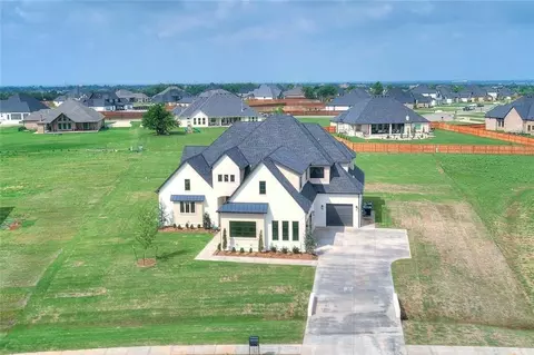 22403 Pine Bluff Way, Edmond, OK 73025