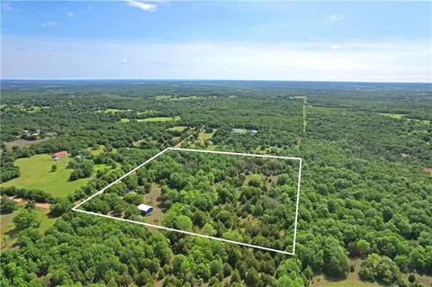 21300 NE 146th St, Luther, OK 73054