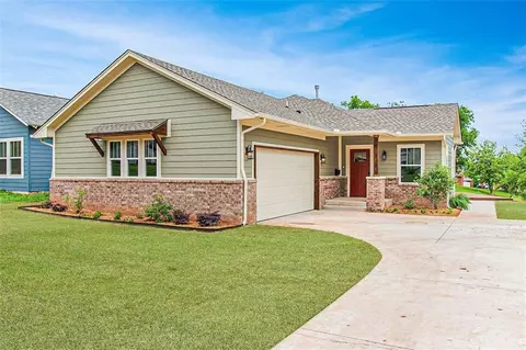 827 NE 31st St, Oklahoma City, OK 73105