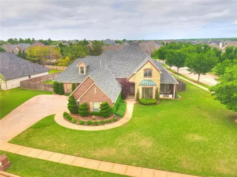 401 NW 148th Ter, Edmond, OK 73013