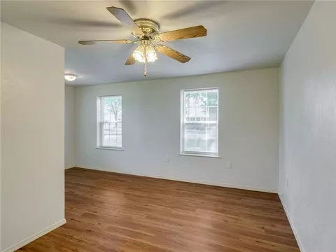 218 N 5th St, Thomas, OK 73669 photo 19