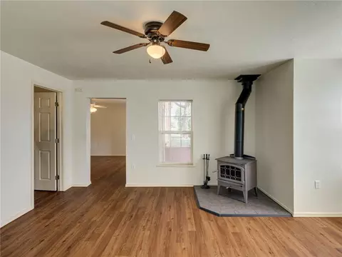 218 N 5th St, Thomas, OK 73669 photo 8