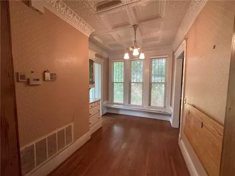 229 E Main St, Edmond, OK 73034 photo 16