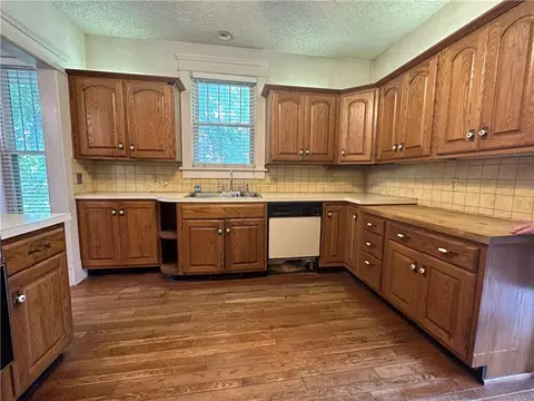 229 E Main St, Edmond, OK 73034 photo 18