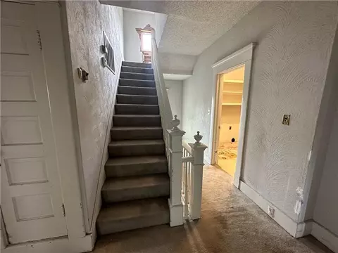 229 E Main St, Edmond, OK 73034 photo 30